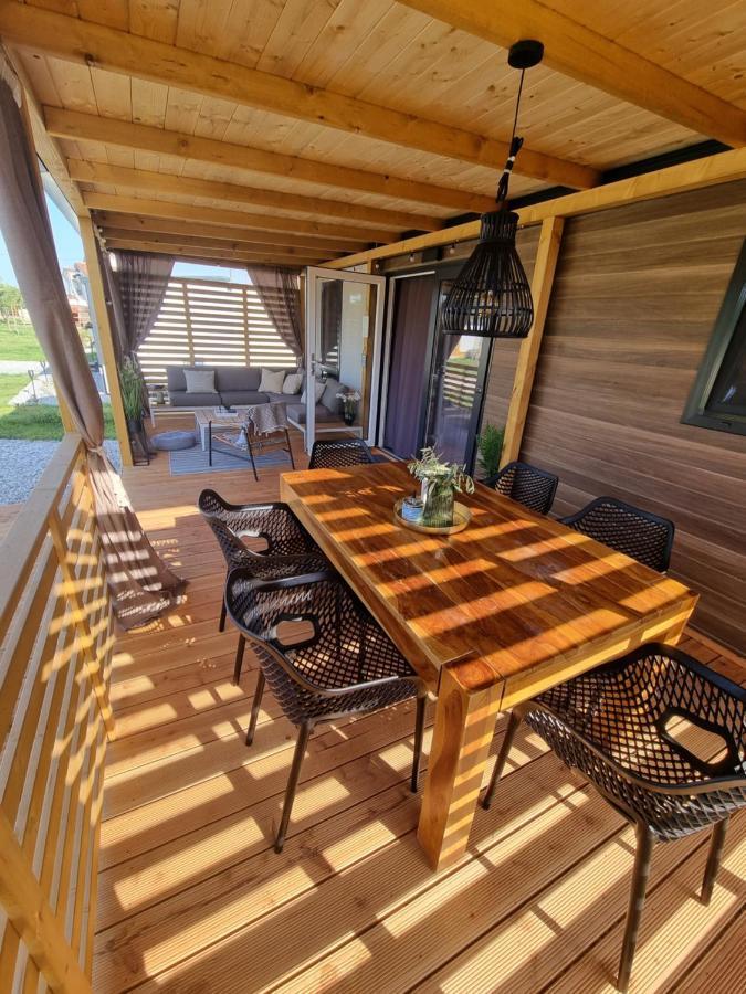 Mobilehome Elena Premium With Pool, Istria Баньоле Екстер'єр фото