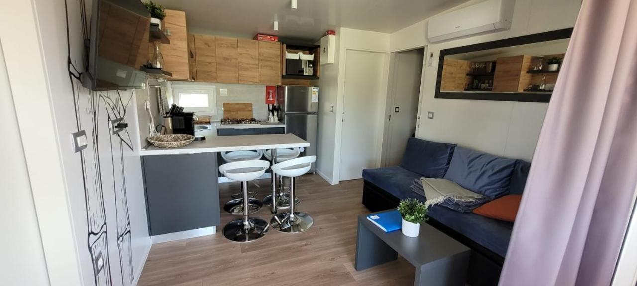 Mobilehome Elena Premium With Pool, Istria Баньоле Екстер'єр фото